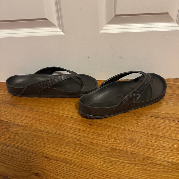 Birkenstock Honolulu Waterproof Eva Rubber Charcoal Gray Sandals Slip On Sz 39 - Picture 2 of 7